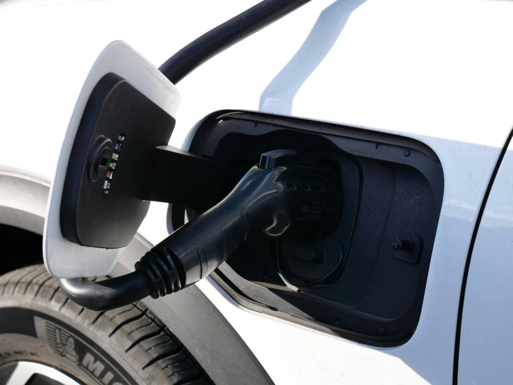 Pourquoi installer une borne de recharge électrique en bretagne ?
